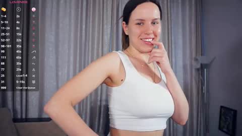 Adeline Di or just cute girl3 online show from December 23, 7:06 am