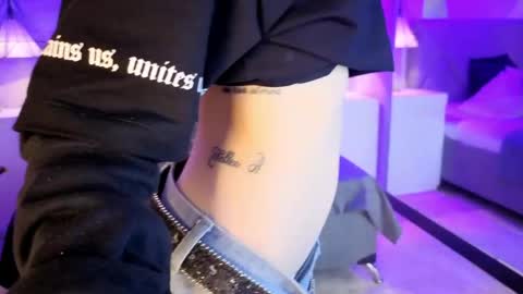 lhiam online show from April 17, 11:30 pm