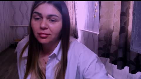 li_lit online show from April 8, 6:24 am