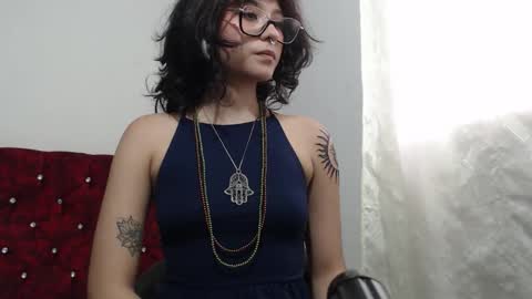 Snapshot of lia_carter_ chatting on October 21, 9:04 pm Lia online show from October 21, 9:04 pm