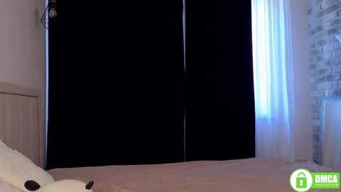 Lia  online show from October 1, 1:28 pm