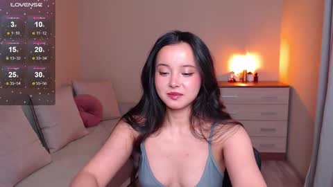 L I A online show from October 9, 4:16 pm