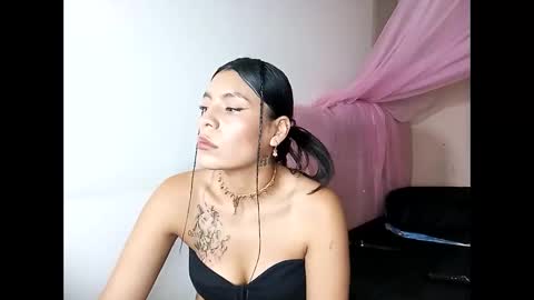 Snapshot of lia_hottie chatting on January 26, 6:58 pm Lia online show from January 26, 6:58 pm