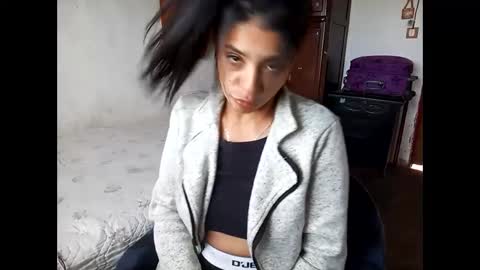 Snapshot of lia_hottie chatting on February 27, 9:14 pm Lia online show from February 27, 9:14 pm