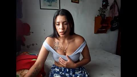 Snapshot of lia_hottie chatting on March 1, 3:16 pm Lia online show from March 1, 3:16 pm