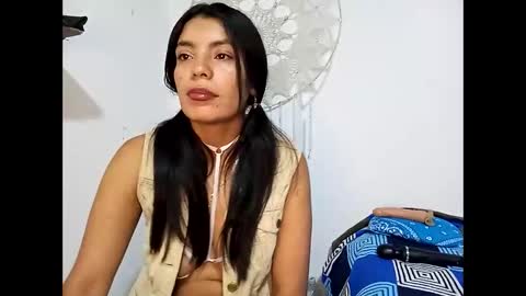 Snapshot of lia_hottie chatting on September 19, 12:06 pm Lia online show from September 19, 12:06 pm