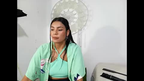 Snapshot of lia_hottie chatting on October 6, 5:16 am Lia online show from October 6, 5:16 am