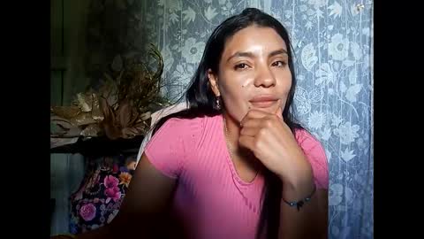 Snapshot of lia_hottie chatting on October 24, 5:42 pm Lia online show from October 24, 5:42 pm