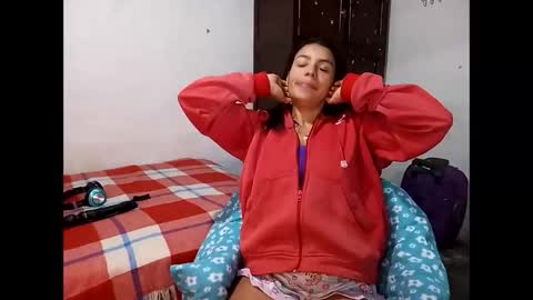 Snapshot of lia_hottie chatting on November 26, 3:18 am Lia online show from November 26, 3:18 am