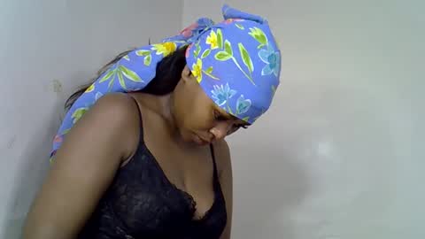 Snapshot of lia_jupiter1 chatting on November 23, 3:01 pm lia online show from November 23, 3:01 pm