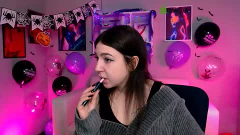 lia_make_love online show from October 21, 11:55 am