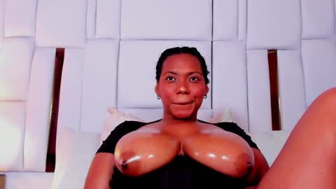 Snapshot of lia_mariana chatting on January 13, 11:38 pm lia_mariana online show from January 13, 11:38 pm