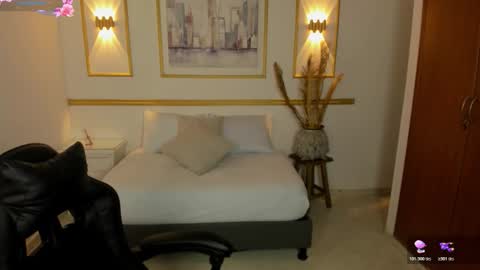 Lia  online show from February 19, 2:29 am