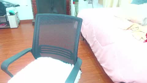    online show from April 14, 2:23 pm