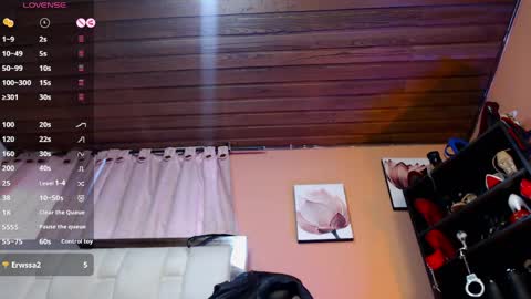 Snapshot of lia_taylorr1 chatting on May 14, 9:10 pm Lia Taylor online show from May 14, 9:10 pm