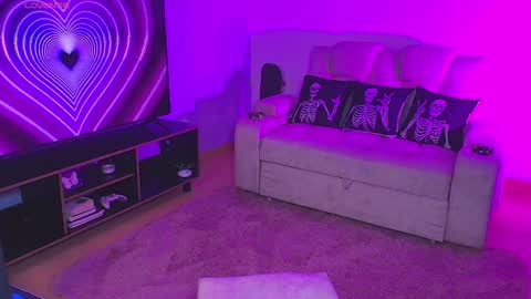 Snapshot of liaa_rodriguezz chatting on January 18, 8:19 pm Liaa online show from January 18, 8:19 pm