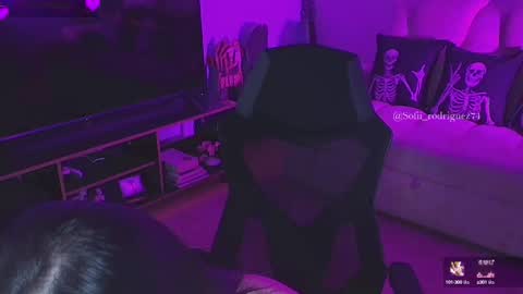 Snapshot of liaa_rodriguezz chatting on February 23, 1:57 am Liaa online show from February 23, 1:57 am