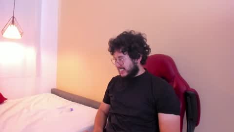 Snapshot of liabell_ chatting on July 28, 4:39 pm Lia Bell online show from July 28, 4:39 pm
