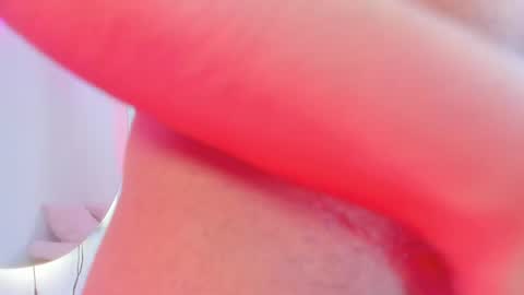 La  online show from April 29, 5:30 pm