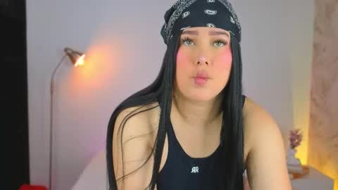 Lia Cox online show from January 7, 3:09 am