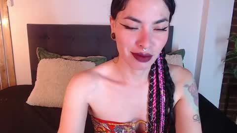 Snapshot of liafaith chatting on October 30, 1:56 pm LIA online show from October 30, 1:56 pm