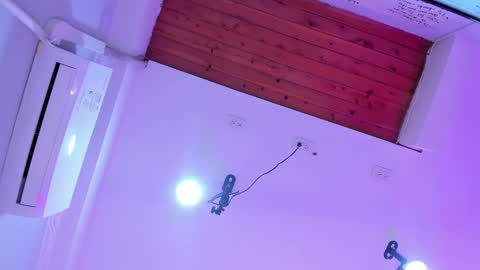 Snapshot of liaflowers chatting on December 30, 4:20 am Lia online show from December 30, 4:20 am