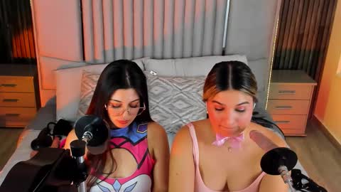 Snapshot of liahfontaine chatting on January 10, 1:29 am Liah Fontaine online show from January 10, 1:29 am