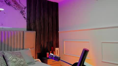 Snapshot of liahfontaine chatting on February 11, 11:37 am Liah Fontaine online show from February 11, 11:37 am