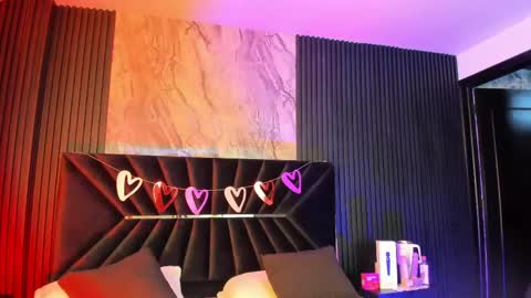 Liah Fontaine online show from April 10, 11:26 am