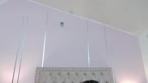 Snapshot of liahjhons chatting on January 4, 1:10 am Liah online show from January 4, 1:10 am