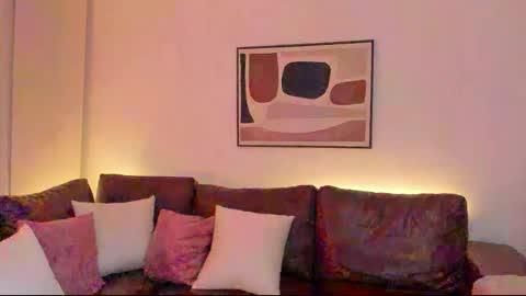 Snapshot of liahjhons chatting on November 10, 1:48 am Liah online show from November 10, 1:48 am