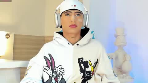 Liam online show from September 13, 5:24 pm