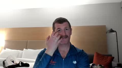 Liam online show from February 1, 11:37 pm