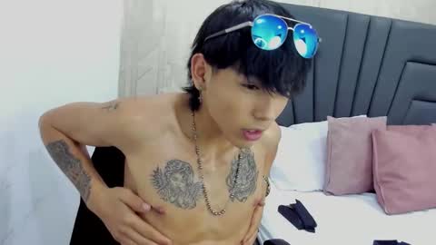 Snapshot of liam_adamms chatting on February 20, 8:42 pm Liam Adamms online show from February 20, 8:42 pm