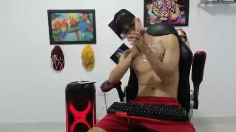 Andres online show from November 10, 11:04 pm