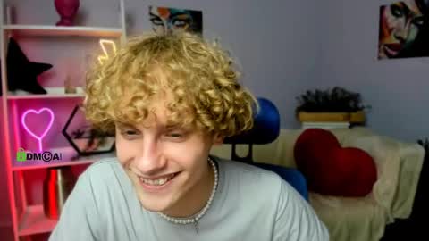 Snapshot of liam_bb chatting on March 8, 4:39 pm Liam online show from March 8, 4:39 pm