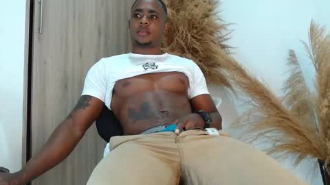 liam_bolt online show from January 6, 8:23 pm