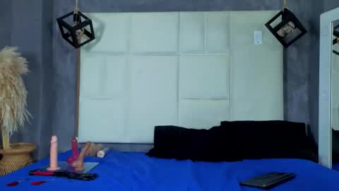 Liam forest  online show from February 14, 5:15 am