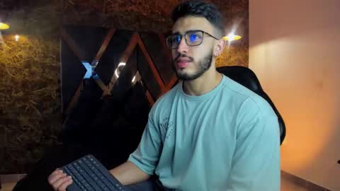 LIAM KLEIN online show from January 11, 4:12 pm