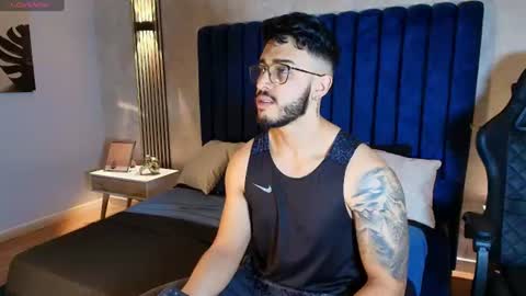 Snapshot of liam_kleiin chatting on July 20, 11:12 am LIAM KLEIN online show from July 20, 11:12 am