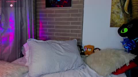 liam online show from January 9, 3:53 am