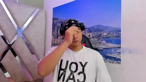 liam online show from November 9, 12:47 pm