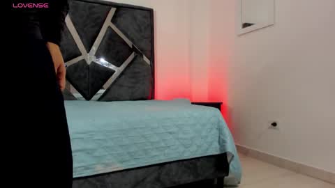 Call me Lian online show from January 16, 12:09 pm