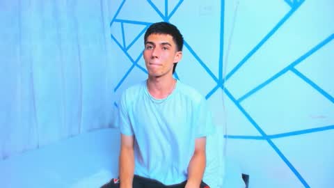 Liam scott77 online show from November 2, 1:08 am