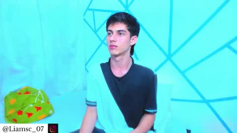 Liam scott77 online show from March 21, 10:35 pm