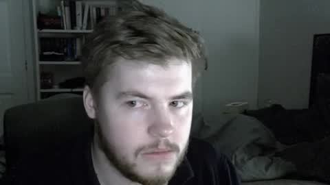 Liam Fox online show from February 16, 1:35 am