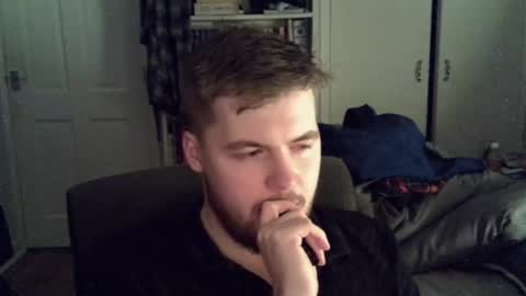 Snapshot of liamfoxx chatting on June 5, 2:51 am Liam Fox online show from June 5, 2:51 am