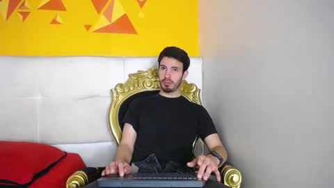LiamLuxe online show from October 17, 1:25 pm