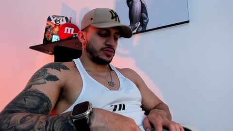 liam online show from February 2, 11:30 am