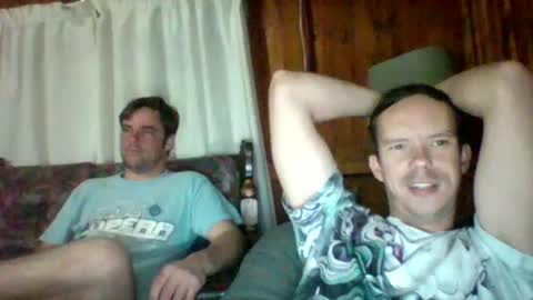 Snapshot of liamrosezn chatting on January 12, 8:03 pm LiamRose online show from January 12, 8:03 pm